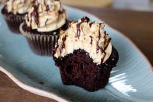 chocolate peanut butter frosting