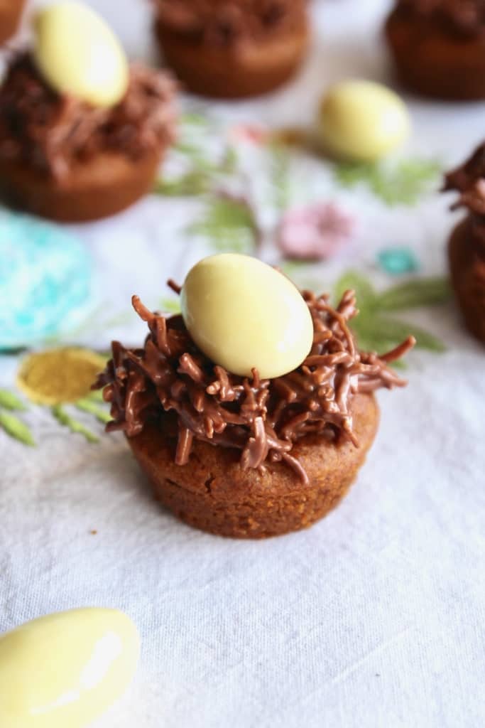 My bird's nest cookies have a gluten-free chickpea cookie base! So simple and easy to make, and perfect for Easter or a picnic! #easter #picnic #birdsnestcookies #cookies #easyrecipes #glutenfree