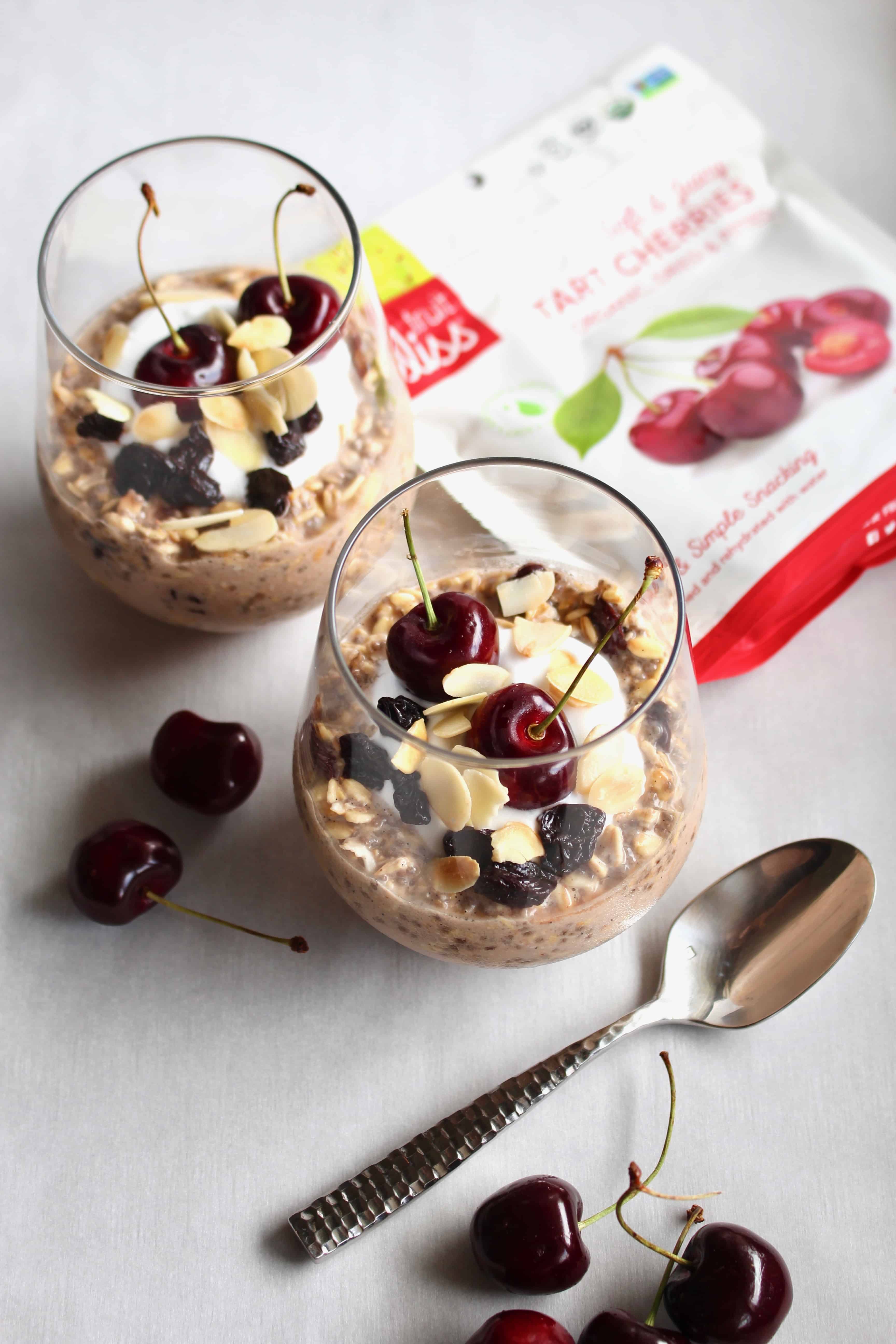 Overnight oats are the perfect breakfast for the summer! This overnight oat recipe incorporates dried tart cherries and almonds! The addition of dried tart cherries brings a refreshing twist to the classic creamy oatmeal breakfast. #overnightoats #oatmeal #cherry #cherries #driedfruit #driedcherries #almond #almondmilk #chiaseeds #chia #organic #fruitbliss #fiber #healthy #weightloss #recipe