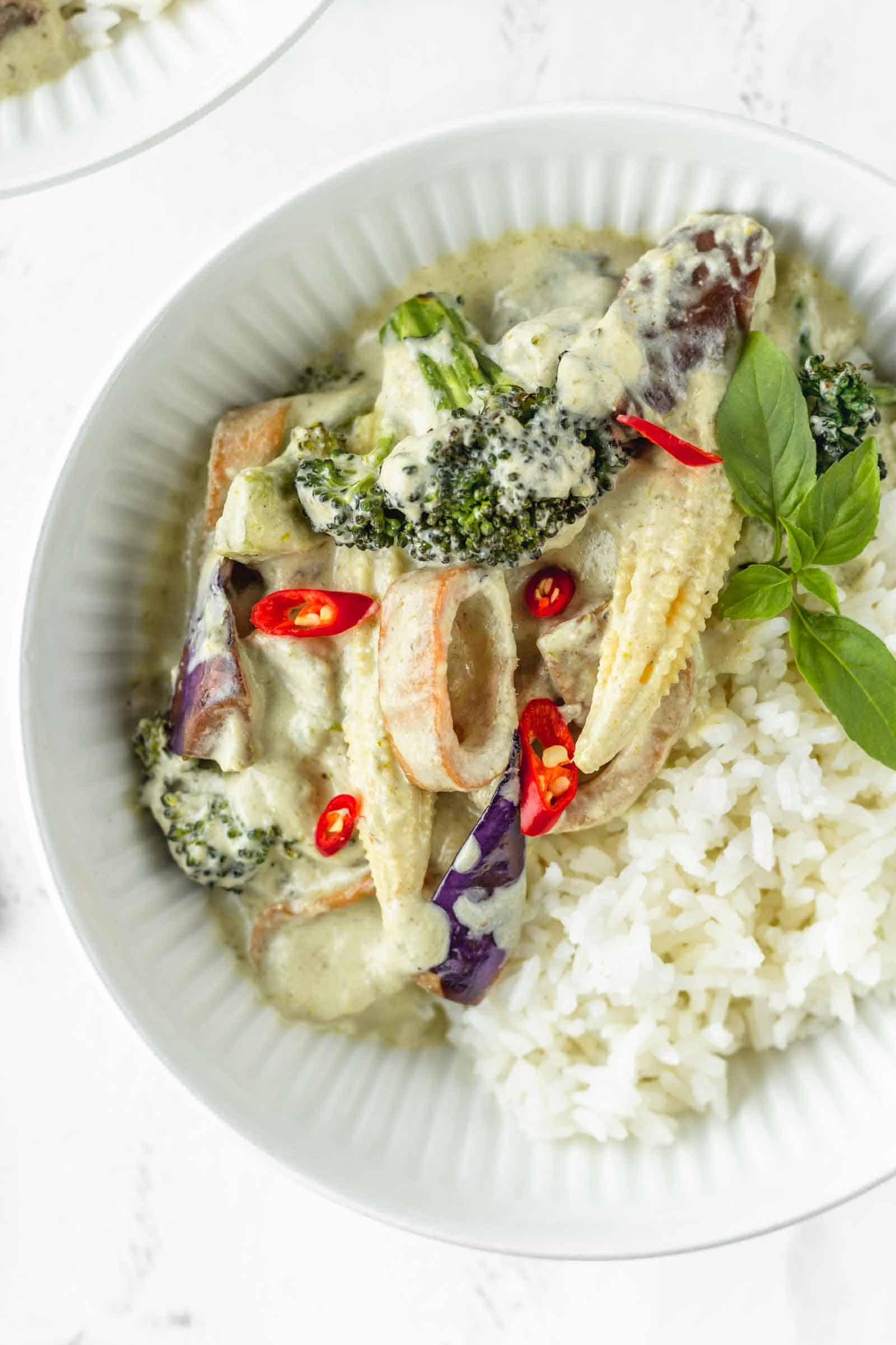 bowl of vegan green curry with calamari